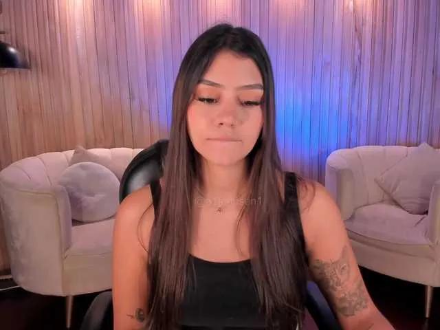 AllyJensen on BongaCams 