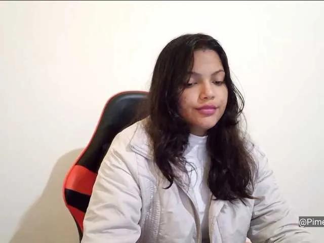 Bombonzin on BongaCams