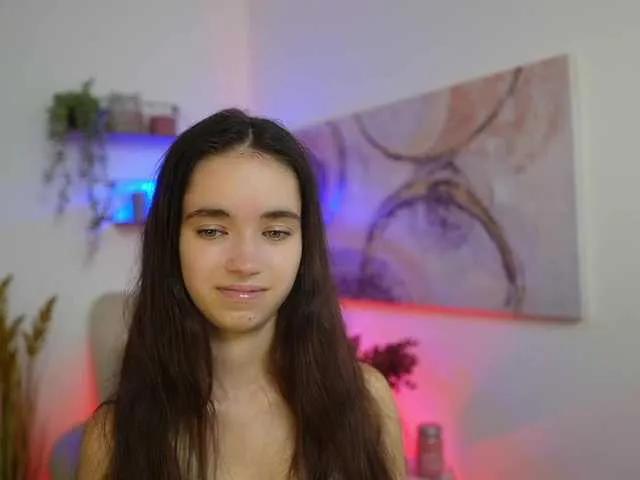 GiaPaige18 on BongaCams