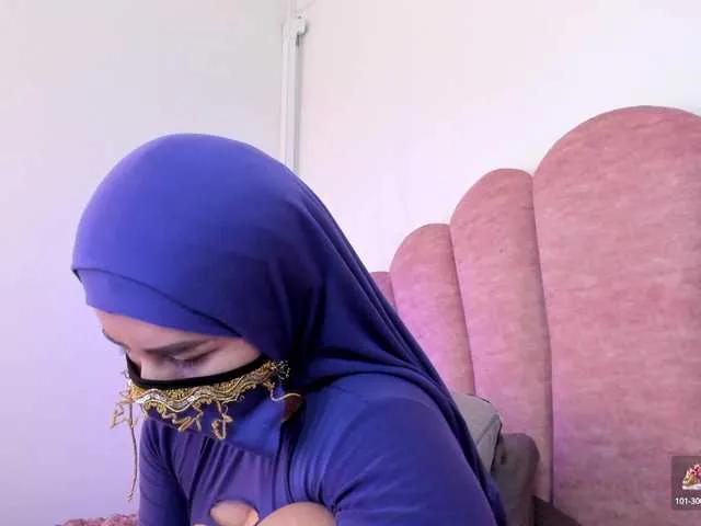 halabi-saha on BongaCams 