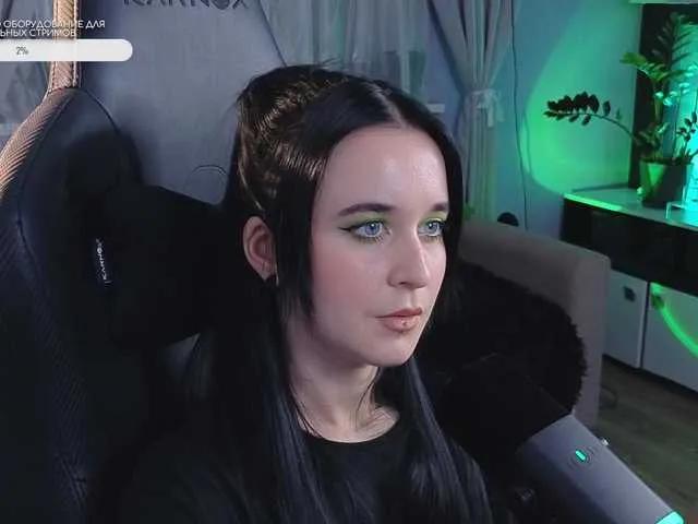 KiraLiLime on BongaCams