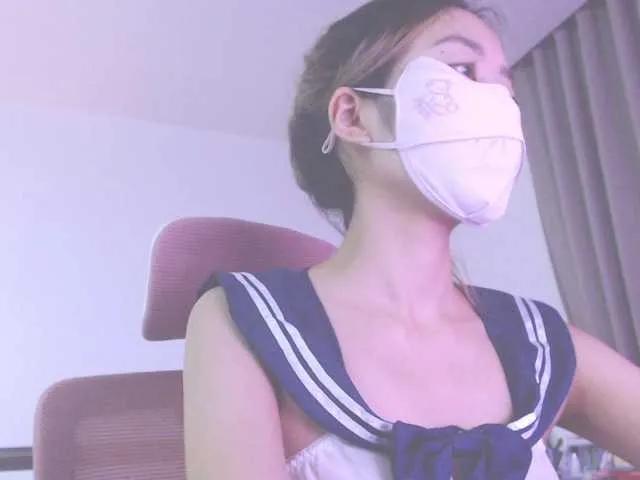 littlebunny21 on BongaCams 