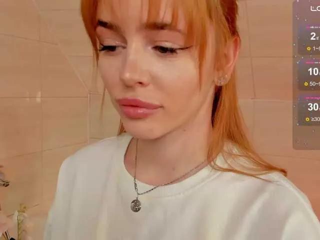 MissRedFox on BongaCams