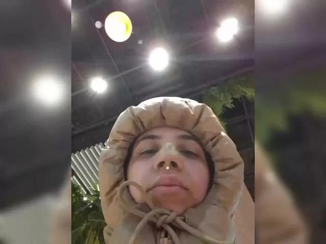 Mmmmmya on BongaCams 