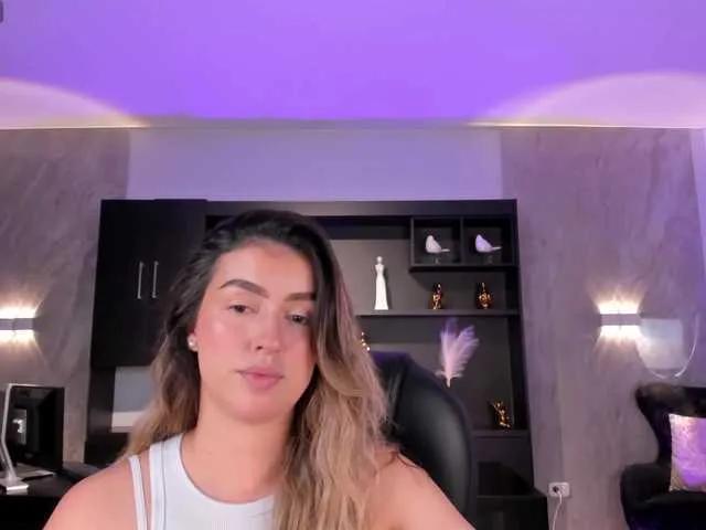 PaulinaSantos1 on BongaCams