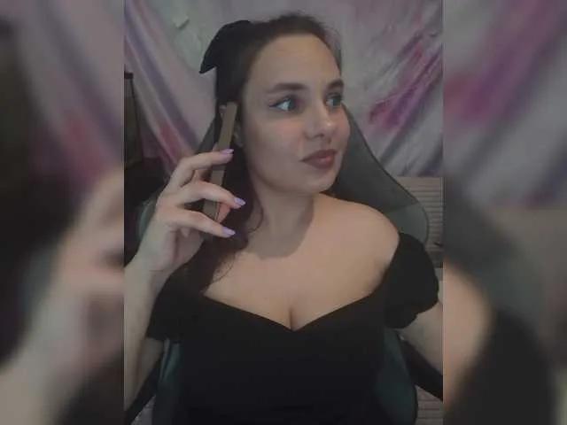 PrettyWitch on BongaCams