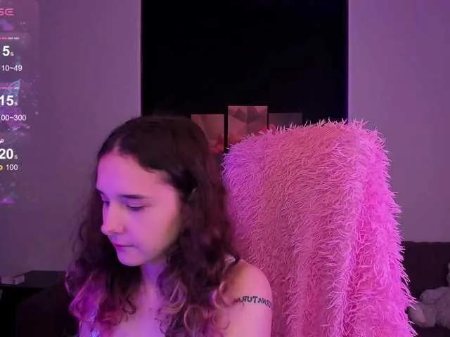 uco-mon on BongaCams