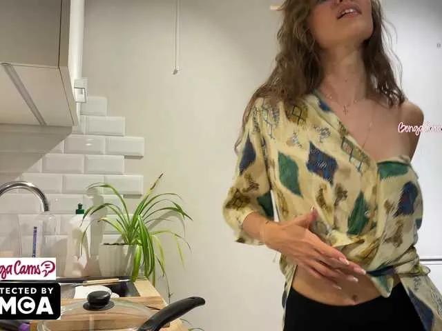 Vvv-lifffe on BongaCams 