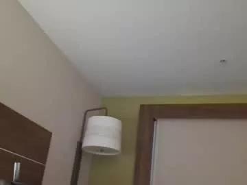 _toofunnysluts_ on Chaturbate 