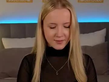 adele_armas — SENSUAL DANCING WITH TEASING :P ^_^  #blonde #teen #feet #18 #bigass [139 tokens remaining]