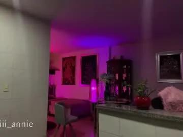 annie_snow_ on Chaturbate 