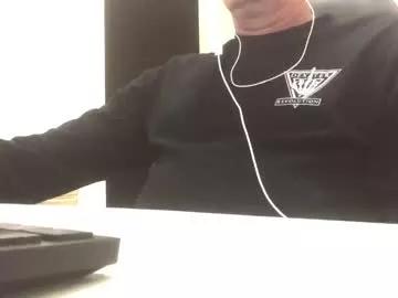 aussie9inchforall on Chaturbate 