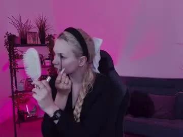 avadaviis on Chaturbate