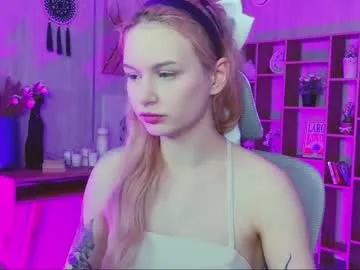 avadaviis on Chaturbate 
