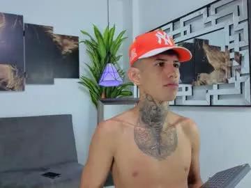 darwin_ggh — Ticket Show: Cum show I masturbate very dirty for 6mn and run away (1 token)