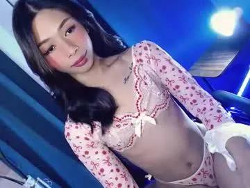 hottmolly100403 on Chaturbate 