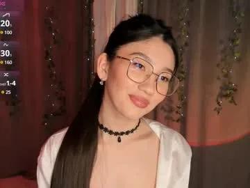 iris_on_cam on Chaturbate 