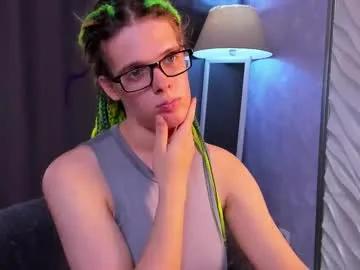 kiki_krash on Chaturbate 