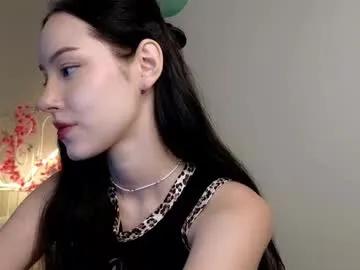 liaglamour — hi i'm Lia! help me reach 400 thumbs up // Goal: put some oil on my tits [343 left] // #new #18 #shy #cute #teen