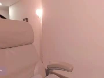 melanie_owo — GOAL: squirt [1953 tokens remaining] Hi  ! #bigass #young #petite #teen