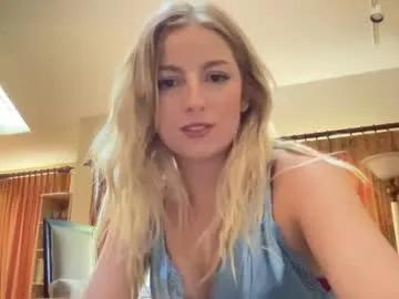 official_ellieanne on Chaturbate 