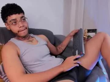 santi_xximo — Santi_xximo's room #ftm #bigclit #ebony #squirt #saliva