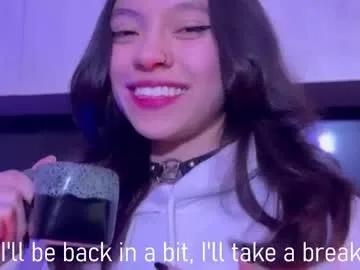 sarasaenz__ on Chaturbate 