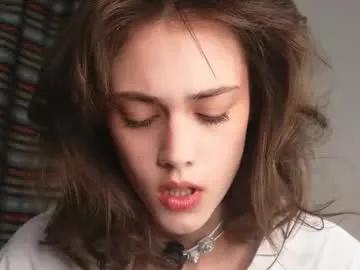 t_tragedienne on Chaturbate 