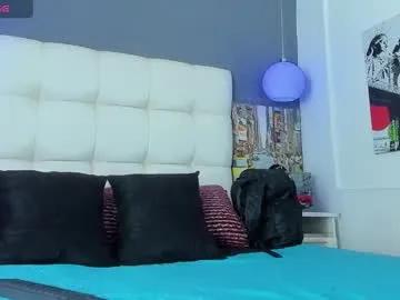 yiyo10_ on Chaturbate 