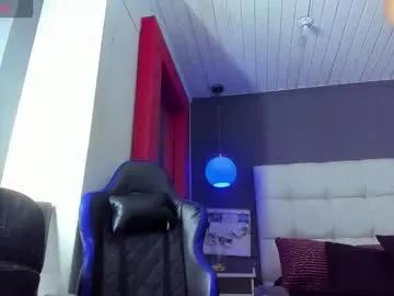 yiyo10_ on Chaturbate 