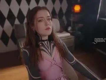 ynnenbrynn on Chaturbate 