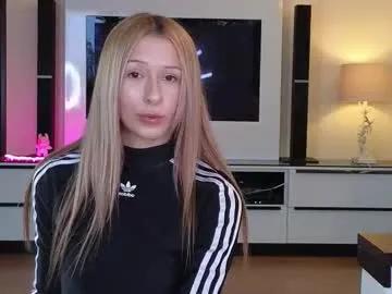 yononeey — Goal: deep throat dildo every 3 goal [94 tokens left] #lovense #skinny #natural #young