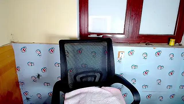 __Saphia__ — masturbate with large dildo