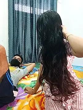 Aarzoo_Arman on StripChat 