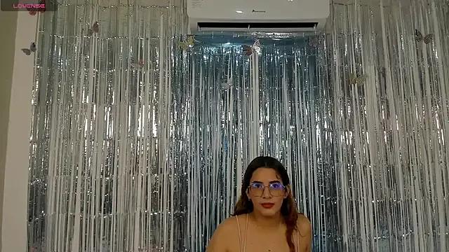 AmbarPolo on StripChat 