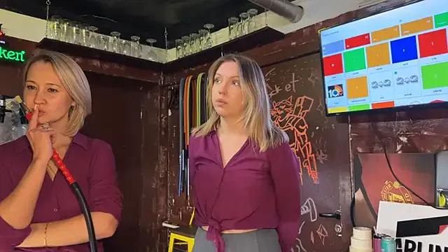 dirtypub — Kristy squirt in bucket