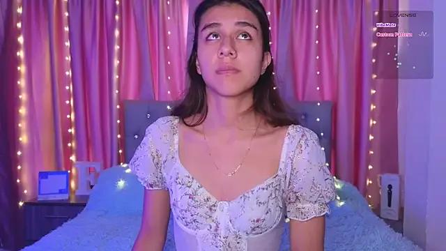 Emiily_Scott1 on StripChat 