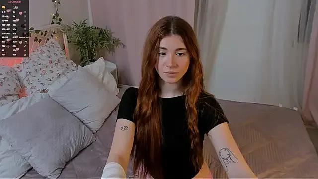 Freckle_Diyana — teasing breasts