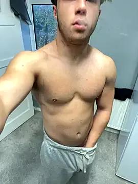 harleybarker — Get naked 10 mins 