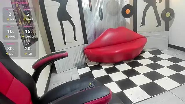 Hellen_moons__ on StripChat 