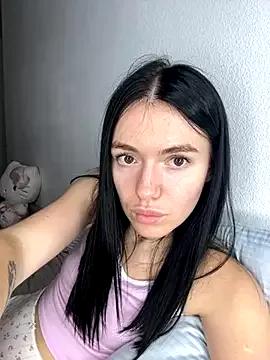 karrr__aaa on StripChat 