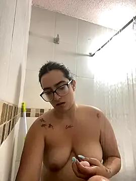 Kloe_Novoa — My boss grabs my breasts.