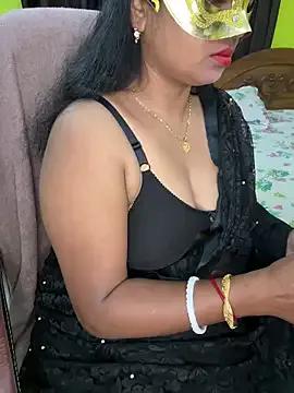 Kritika_21 — Shower show with dildo