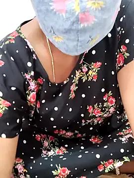 Lalitha-1995 on StripChat 