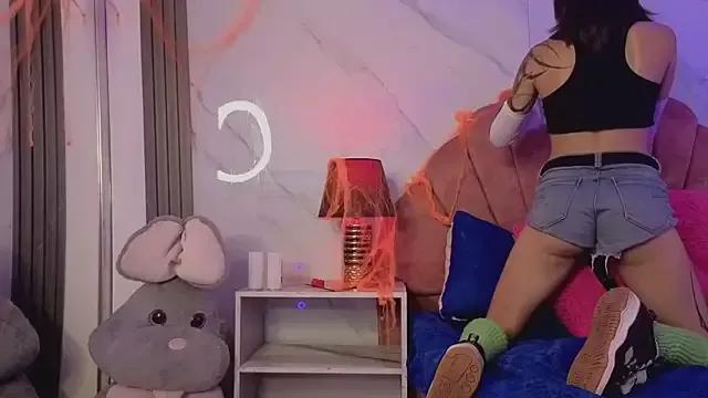 Layla_Cullen on StripChat 