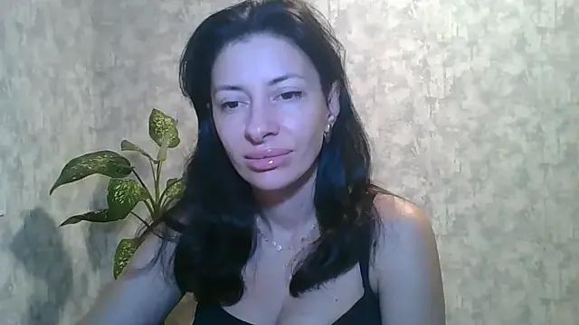 LissaBlossom on StripChat 