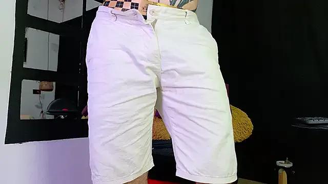 louis_bcasta1 — MAKE ME HOT, BIG CUM LOAD.