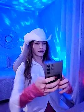 Luna_Kitanna — ENLEVE MA CHEMISE +  Dernier tip