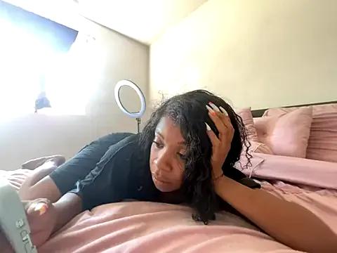 miamiworld — New here, looking to make friends