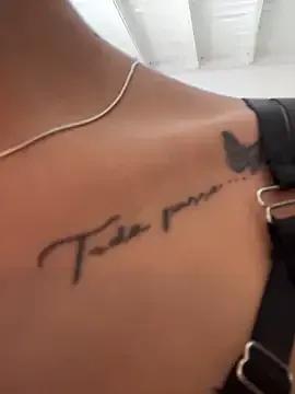 MystiqueXXX — FINGERING PUSSY